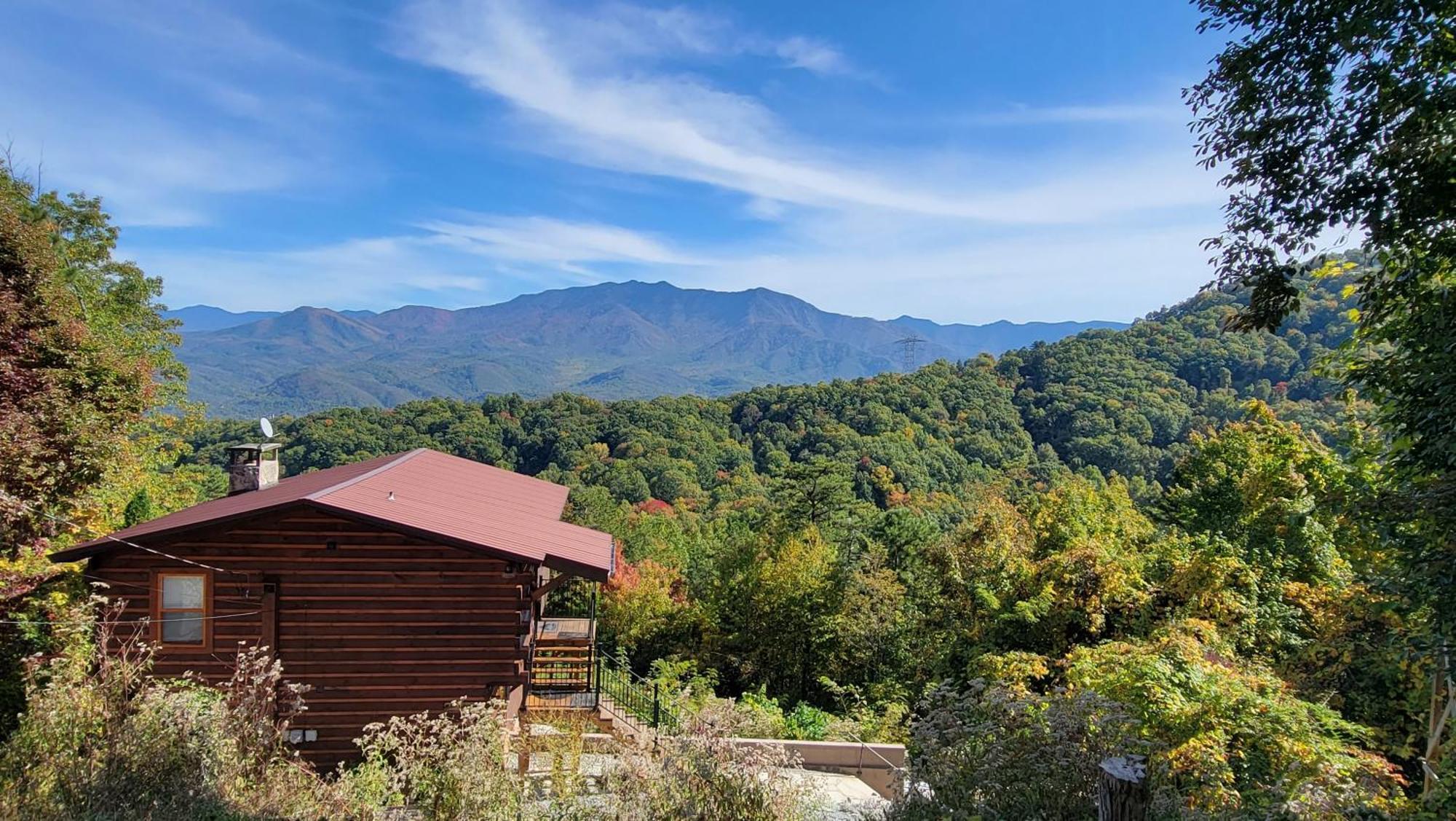 ガトリンバーグStairway To Heaven, Breathtaking Mtn Views Indoor Pool & Hot Tubアパートメント エクステリア 写真